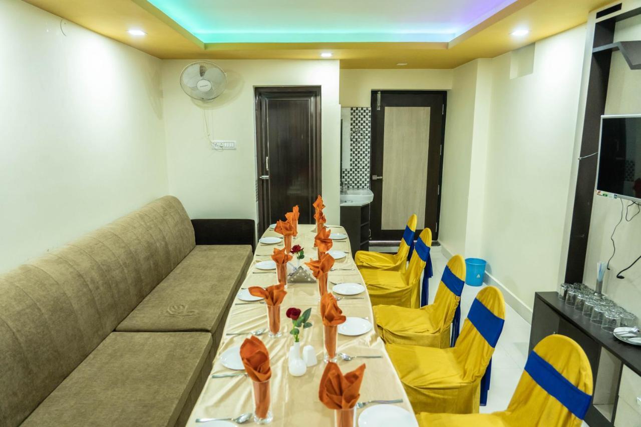 Hotel Bnson Blue Cuttack Exterior photo